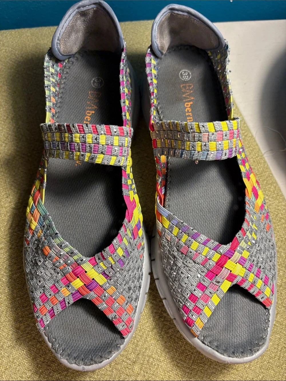Bernie Mev Multicolor Hand Woven Peep-Toe Elastic Wedge Sport Sandal Size 39(8)